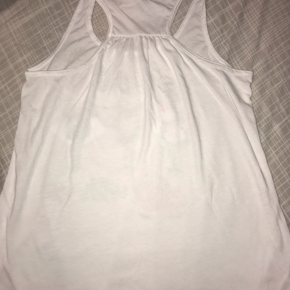 Disney women’s flowy tank - Picture 3 of 3